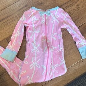 TBBC bow sleeper 6-12 used/play condition